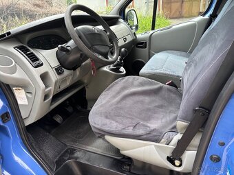 Renault Trafic 9 míst - 7