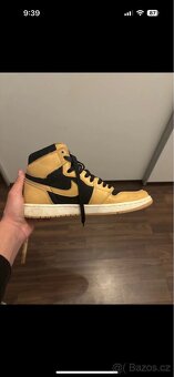 Jordan 1 Retro High OG “Heirloom” - 7