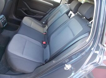Volkswagen Passat B8 2.0 TDI rok 2018 - 7