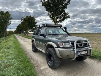 Nissan Patrol Y61 Wagon - 7