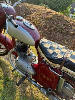 Jawa 250/353 - 7
