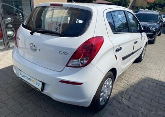 Hyundai i20 KLIMA-NÍZKÉ KM-ISOFIX - 7