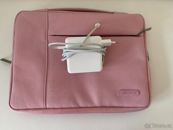 MacBook Air 2019 Rose Gold, 16 GB ram, 500 GB disk - 7