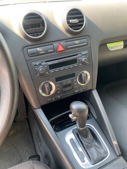Audi a3 8P 1.6i 75kw DSG havarované - 7