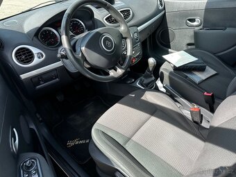 Renault Clio kombi 1.2i, r.2012, klima, pěkný stav - 7