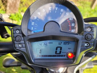 Kawasaki Vulcan S - 7