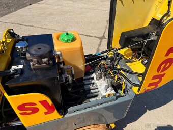 Wacker Neuson Jezkový válec RT 82 - 7