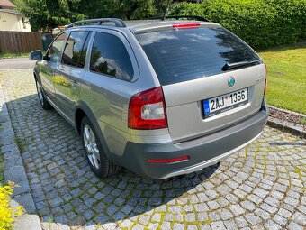 Škoda octavia Scaut 2 4x4 - 7