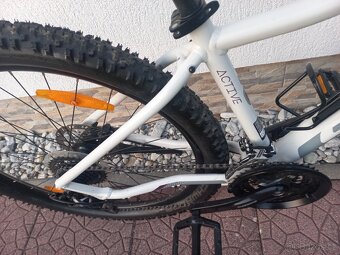Scott Contessa Active 720 - dívčí kolo vel S - 7