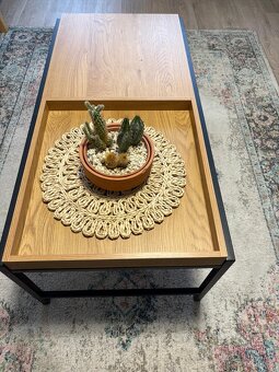 Stylový set nábytku – komoda, police, konferenční stolek - 7