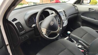 Prodám Hyundai i30 - 7