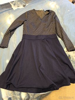 Prodám tašku plnou oblečení vel.38-40 - 7