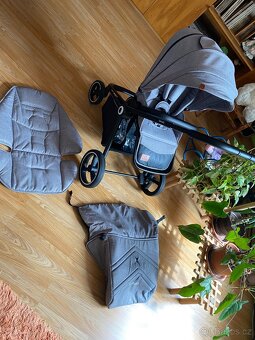 Kočár lionelo + isofix - 7