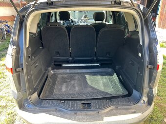 Ford S MAX - 7