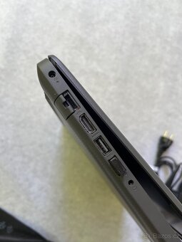 Notebook HP 255 G7 , bezdrátová myš - 7