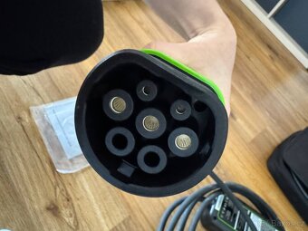 Mobilní nabíječka pro elektromobily Qoltec - 7