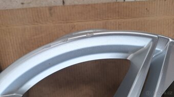 Alu kola Audi 18" 5x112 8J ET40 245/40 R18 6,5mm A4B9 - 7