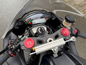 Kawasaki ZX-10R 2011 - Okruhovka - 7