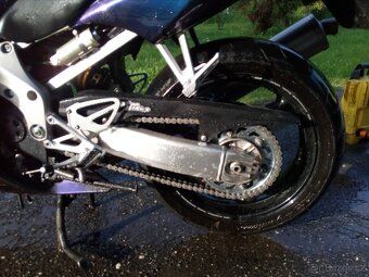 Honda CBR 600f - 7