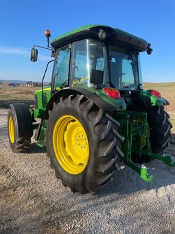 Predám traktor JOHN DEERE 5820 - 7