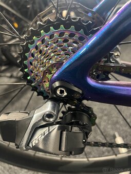 Dogma F vel 53 zipp 303s sram red axs - 7