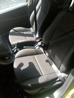 peugeot 207 1.4 benzín - 7