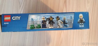 Lego 60208 Zatčení zloděje s padákem - 7