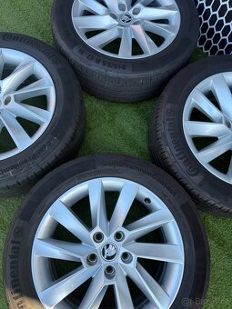 Škoda Superb 3 - 215/55 R17 - LETNí SADA - 7