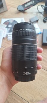 Prodám Canon EOS 77D s objektive EF 75-300mm a příslušenství - 7