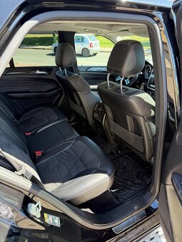 Mercedes Benz ML350 bluetec - 7