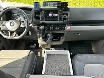 VW Crafter - 2.0 TDI Sanitní vůz - DSG - 7