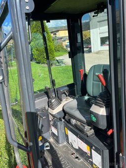 KOMATSU PC16R-3HS - 7