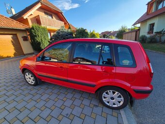 Prodám Ford Fusion kombi, 1,4 benzín, 2009, STK do 5/2026 - 7