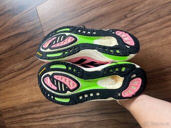 Dámské běžecké boty Adidas Solar Boost - 7