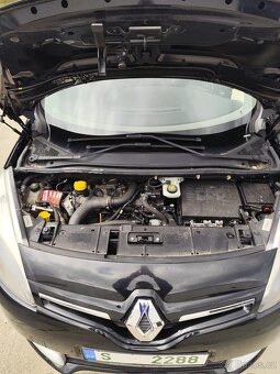 RENAULT MEGANE SCENIC - 7