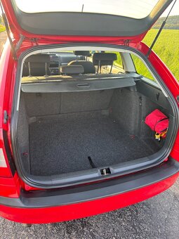 Škoda Octavia II Tour 1,6 MPI 75 kW 2012 - 7