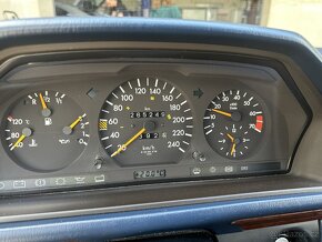 MB W124 rok 1991 260E 118kw 2,6 benzín - 7
