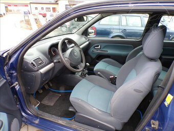 Renault Clio 1,2 i - HNED ODJÍŽDÍTE - 7