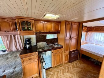 Karavan obytný přívěs xxl Hobby + predstan - 7