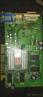 2 ks grafických karet ATI Radeon - 7