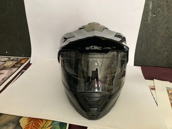 Helma na cestovní enduro W-TEC - 7