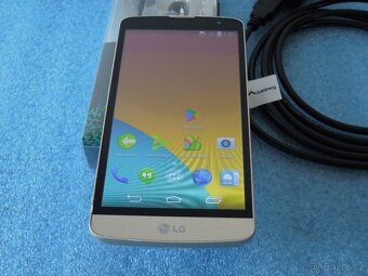 LG L Bello (D331) Zlatý 5“ IPS 854x480 8GB Android 4.4 - 7