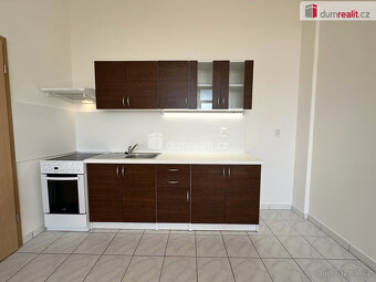 Pronájem slunného bytu 2+kk, Nám. Míru, Zruč nad Sázavou - 7