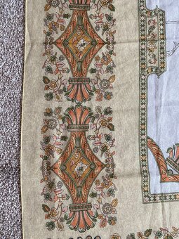 Nový dámský italský šátek s motivem páva - 120 x 120 cm - 7