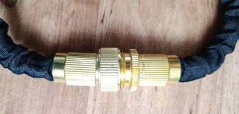 Smršťovací nepoužitá zahradní hadice černá 10m, mosaz 1" - 7