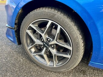 Kia Ceed SW 1,5 T-GDI TOP 7DCT + BUS - 7