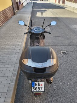Aprilia Sport City 250 - 7