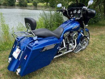 Harley-Davidson FLHTCUI Ultra Classic Electra Glide - 7