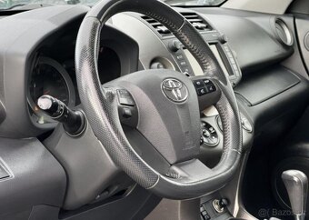Toyota Rav4 SOL 2.0VVTi 4x4 AUTOMAT NAVI automat 116 kw - 7