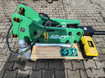 Hydraulicke bouraci kladivo na JCB 3CX 4CX - 7